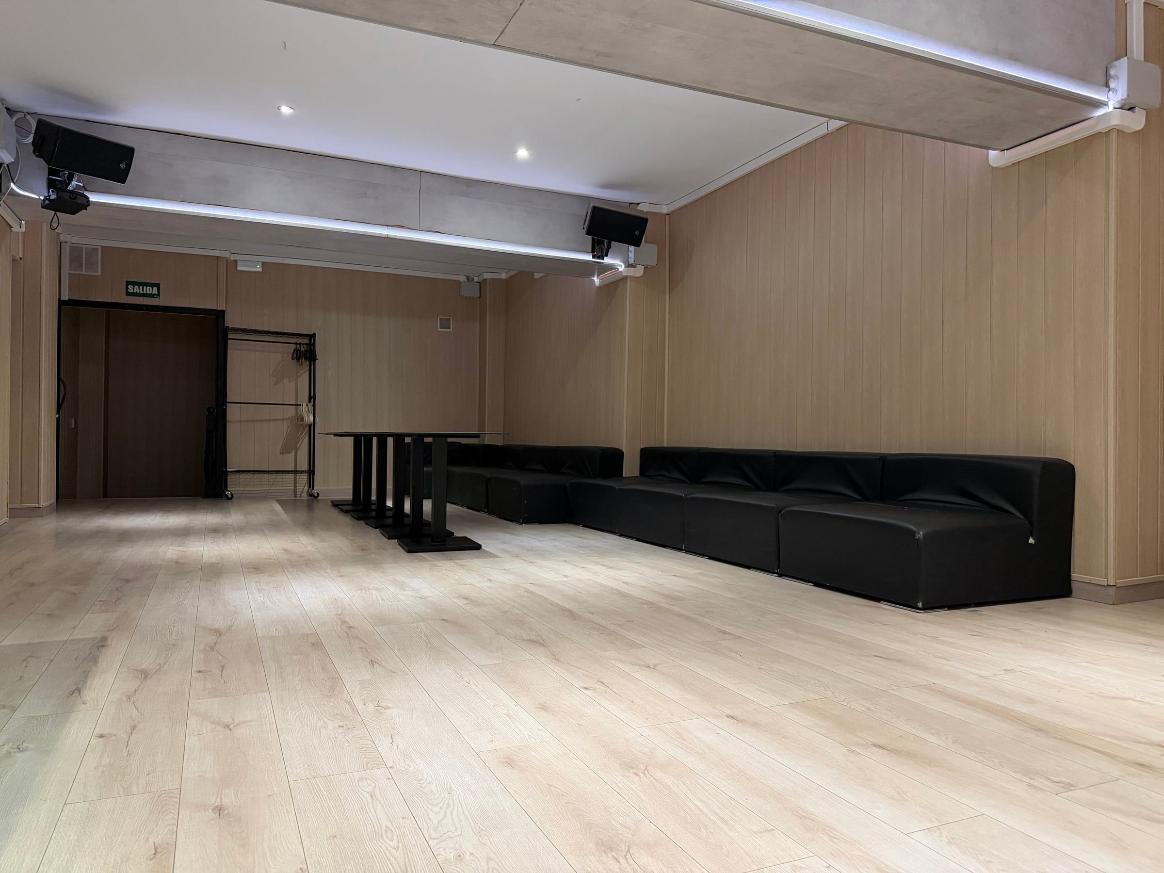 Zona lounge con sofás de Sala Fontana